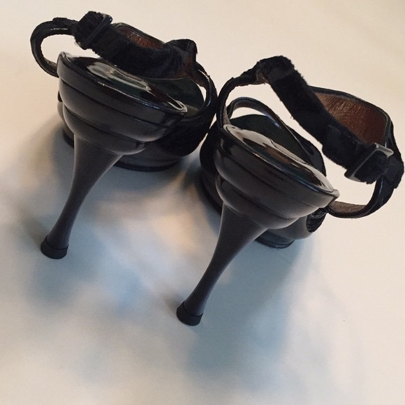 Salvatore Ferragamo Shoes - Picture 3 of 8